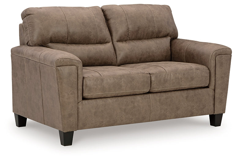 Navi Loveseat