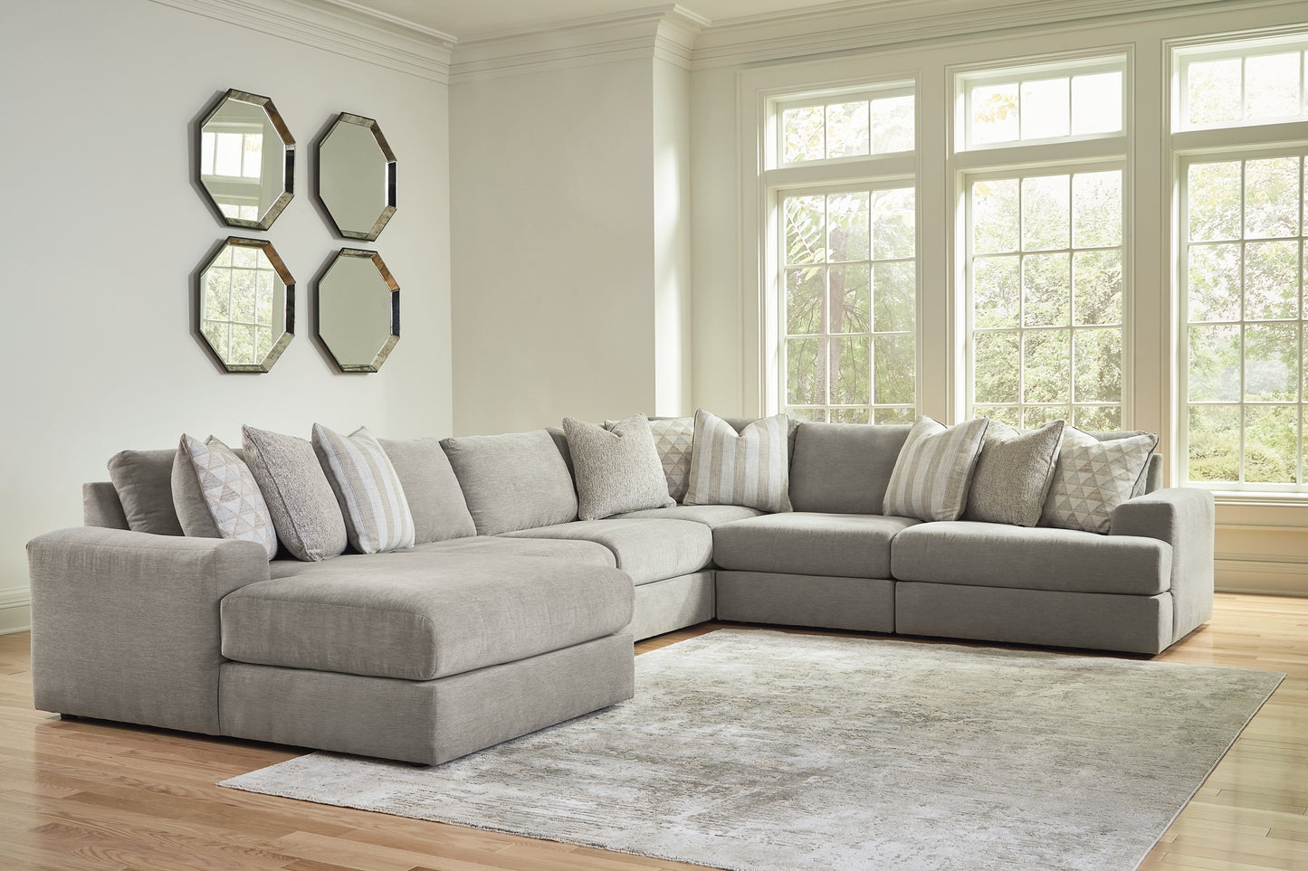 Avaliyah 6-Piece Sectional