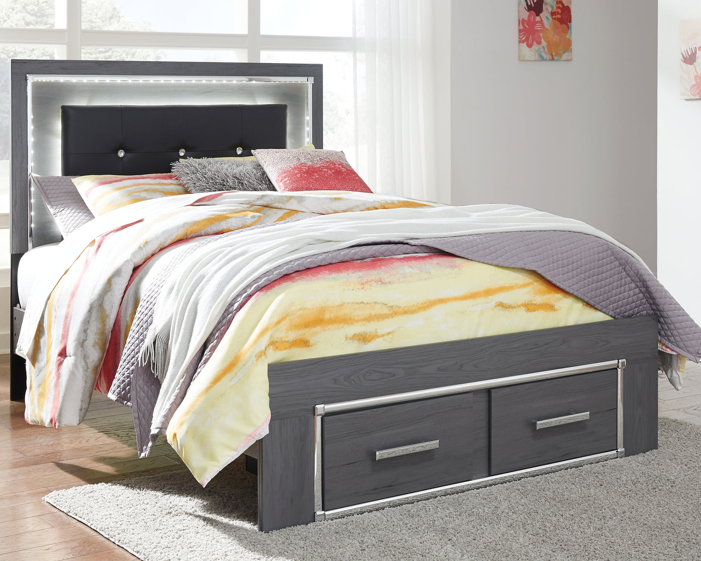 Lodanna Full Panel Bed with 2 Storage Drawers with Mirrored Dresser and Chest