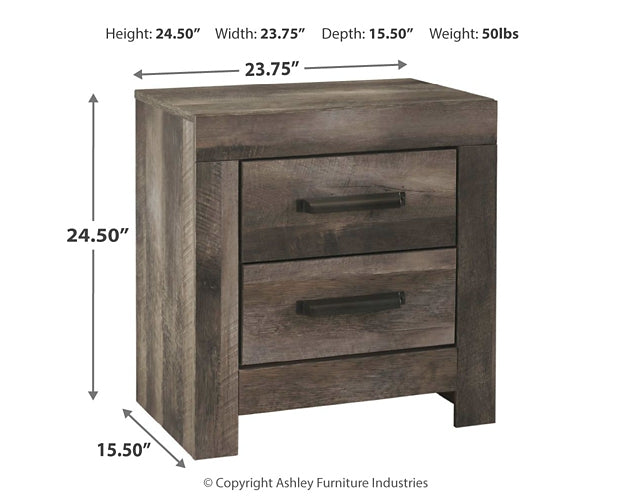 Wynnlow King Crossbuck Panel Bed with Mirrored Dresser, Chest and Nightstand