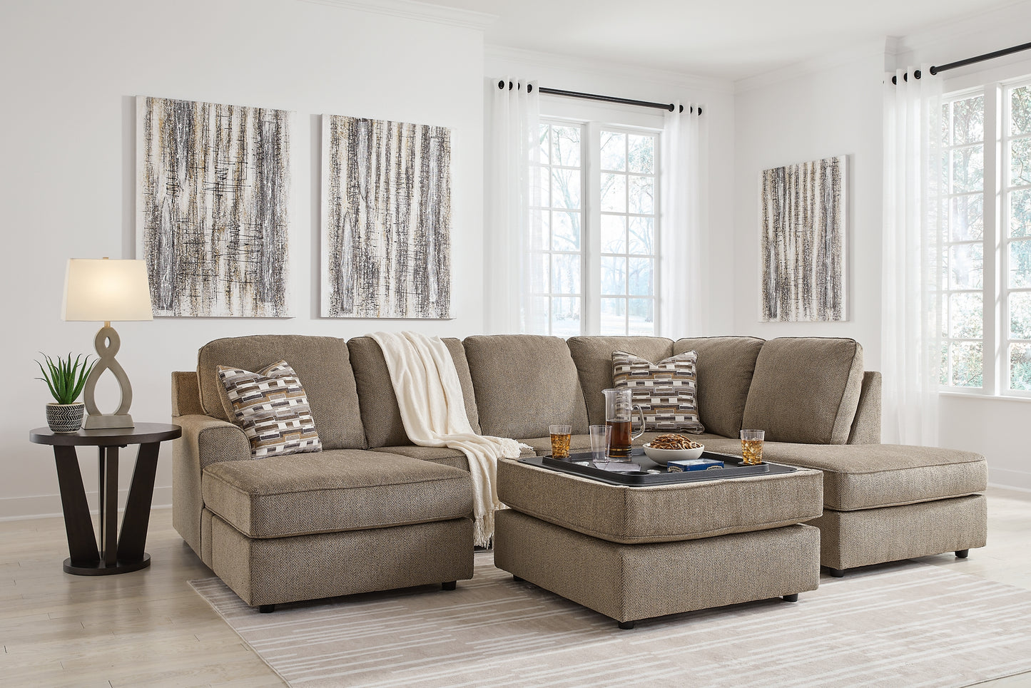 O'Phannon 2-Piece Sectional with Ottoman